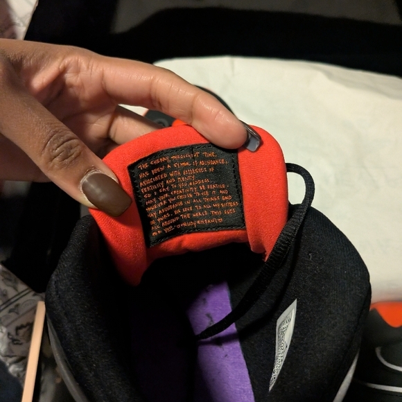 Jordan Black and Red Women's Melody Eshani - Picture 4 of 10